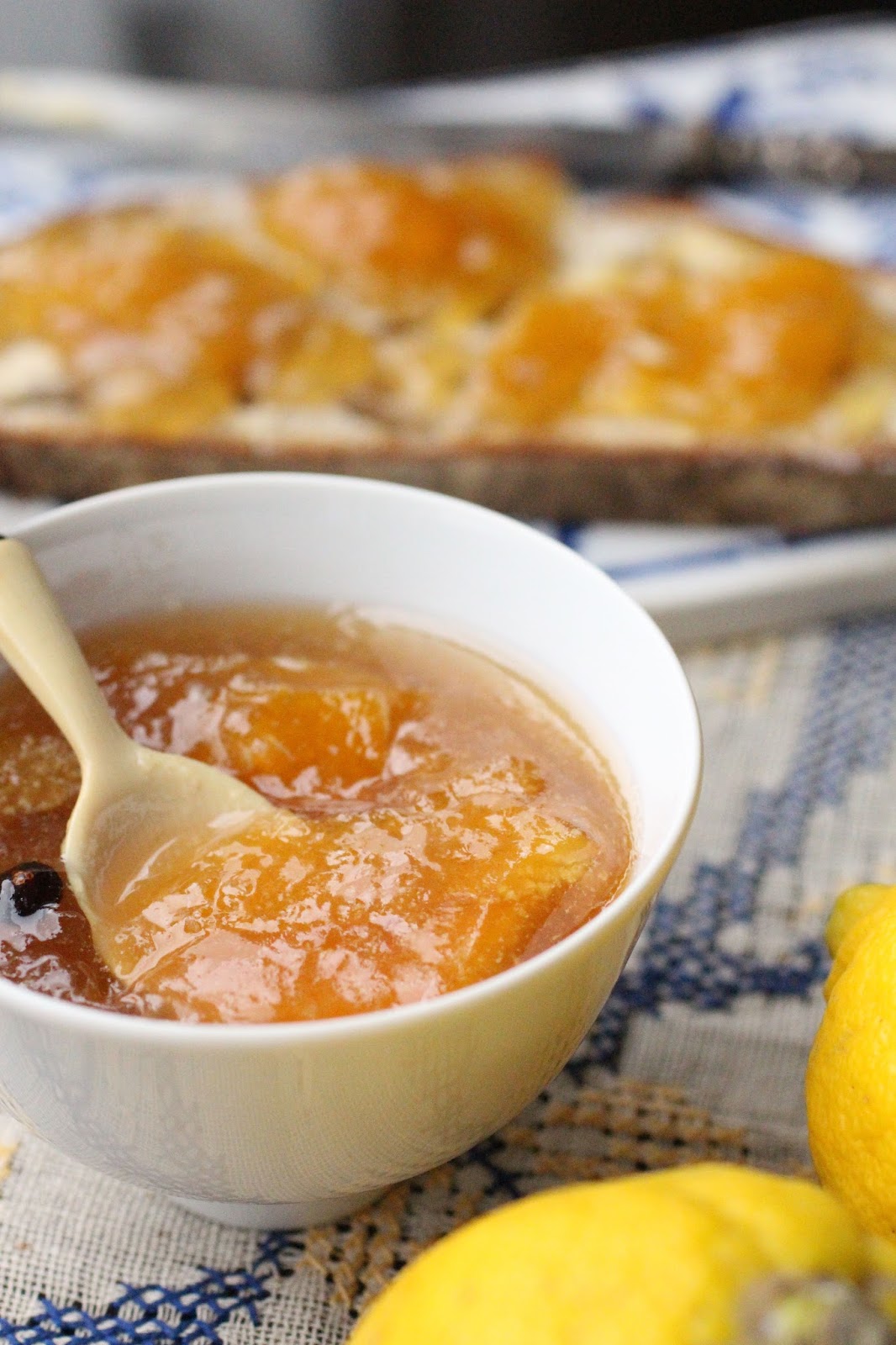 Un peu gay dans les coings... Marmelade de citron (et bergamote) au gin