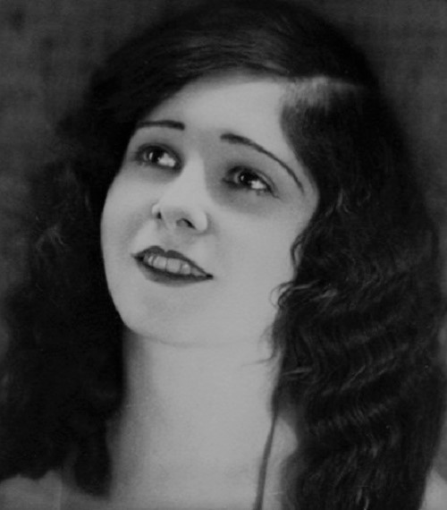 Charlotte Stevens & Her Tragic Death