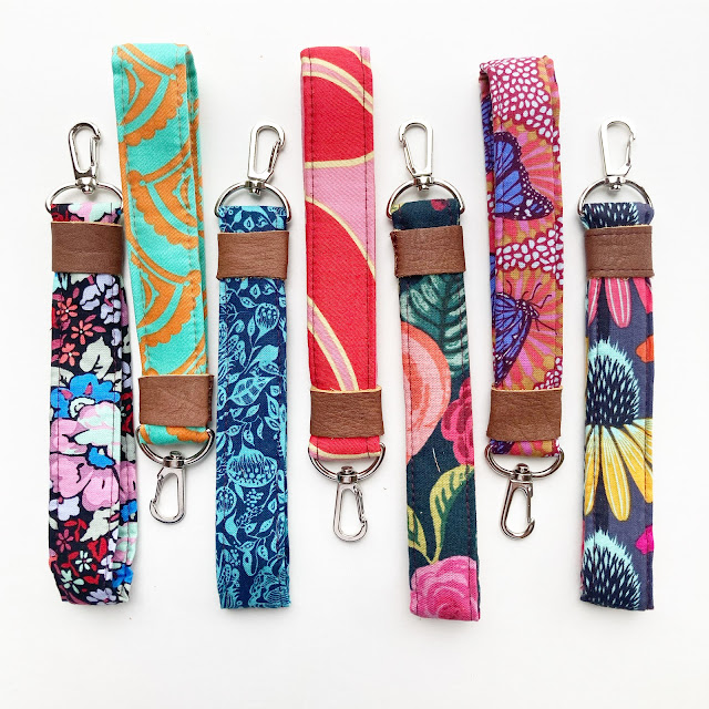 Blue Susan Makes How to Sew a Wristlet Key Fob