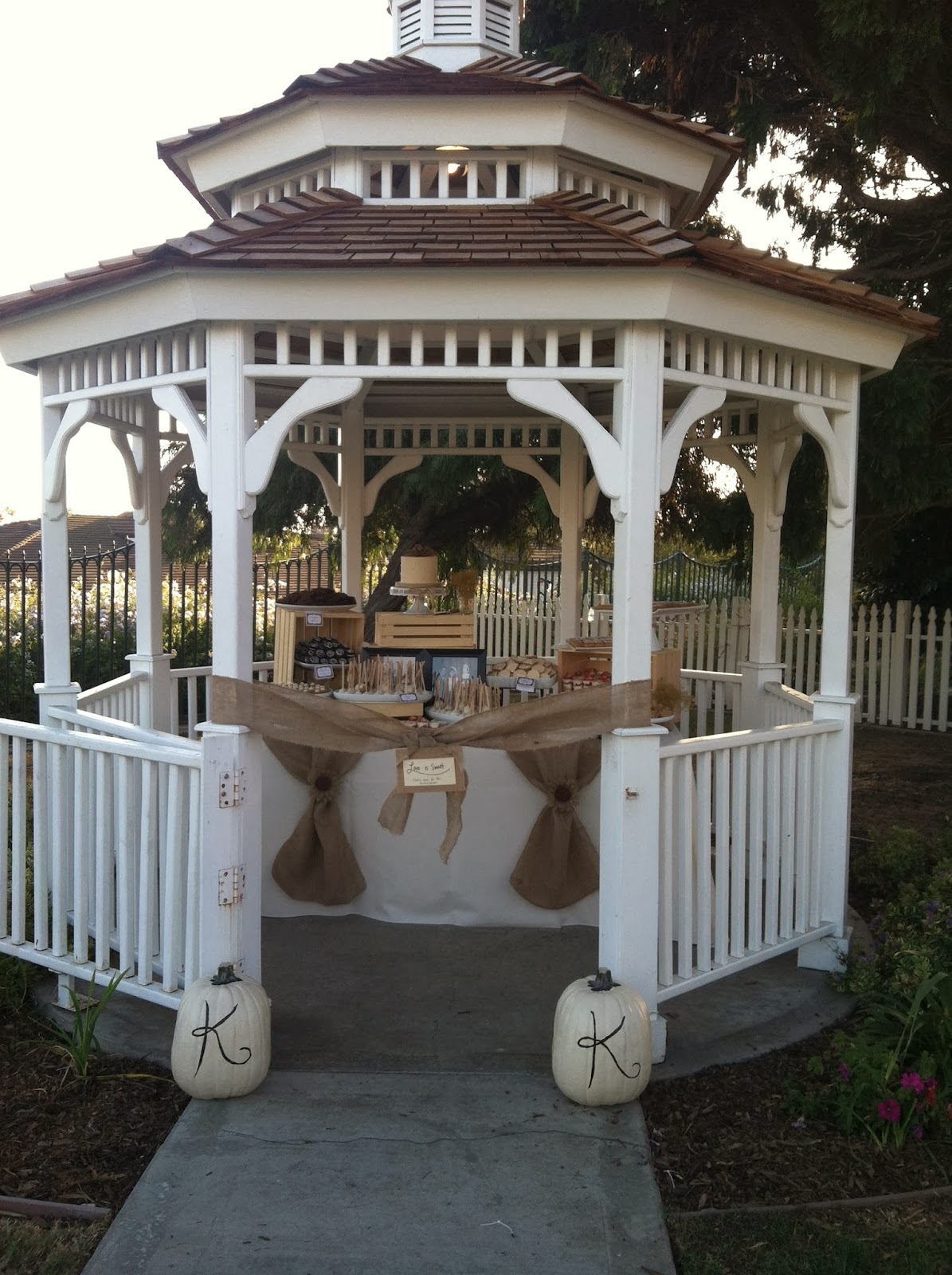 A Little Something Sweet: Rustic Wedding