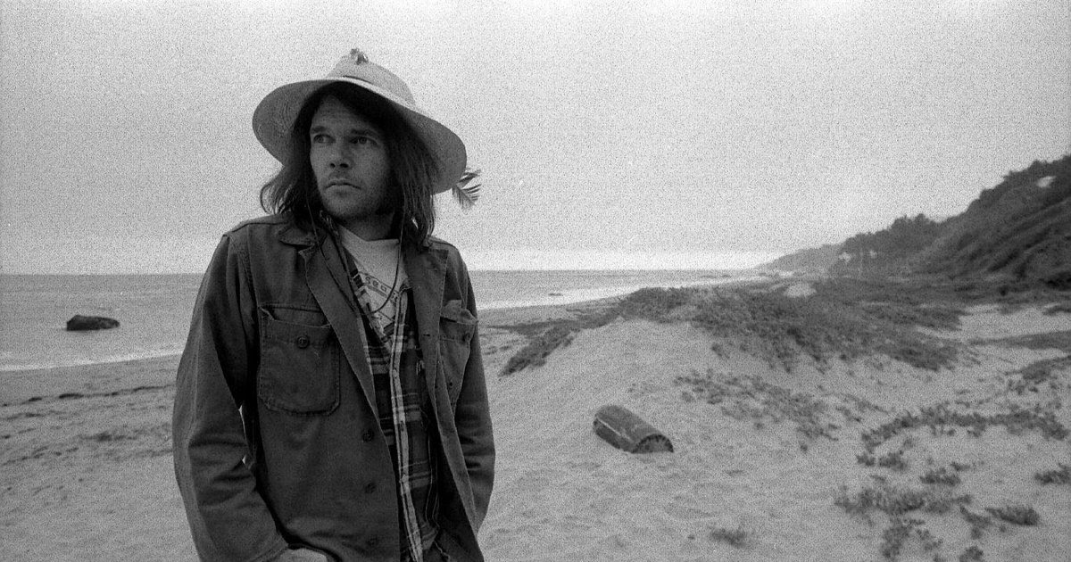 Shoal Music No 1 Neil Young S Midnight On The Bay midnight on the bay