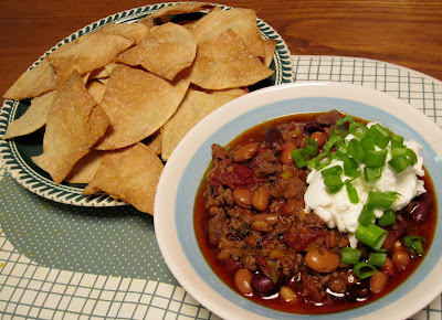 Venison chili with homemade tortilla chips