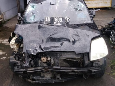mobil yang dikemudikan bocah 13 tahun