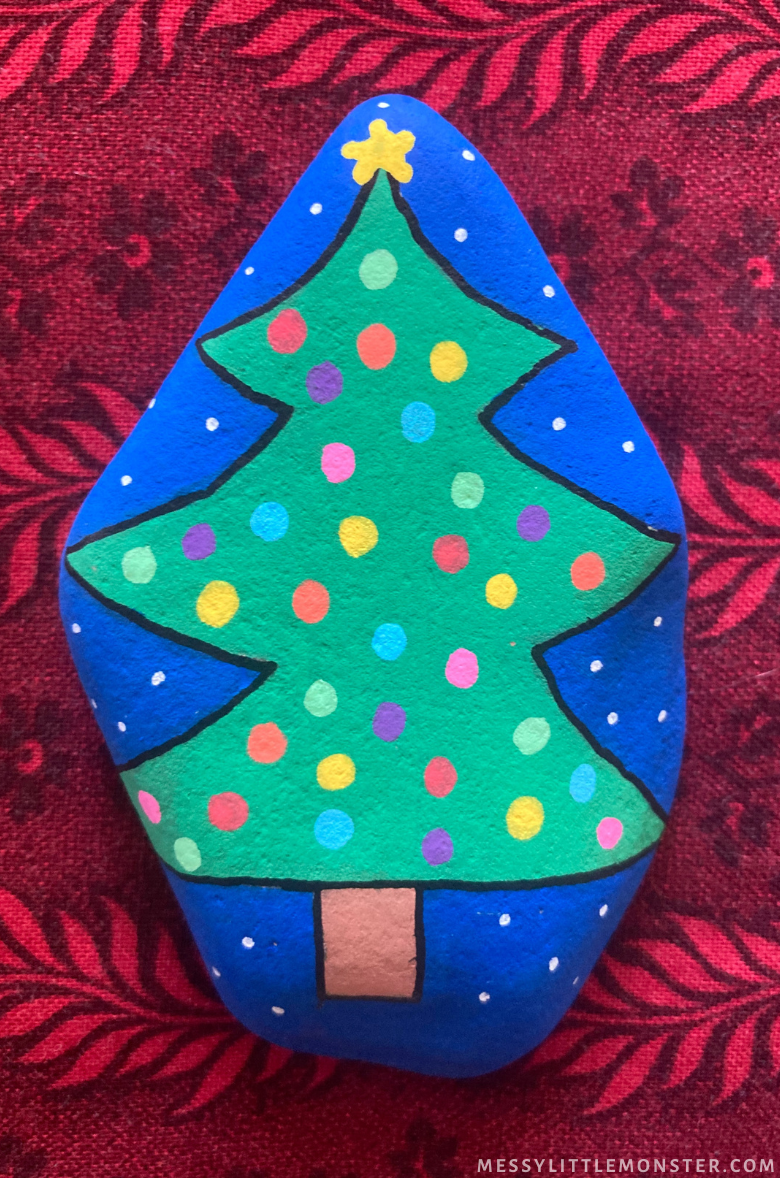 Christmas rock painting - Christmas tree craft
