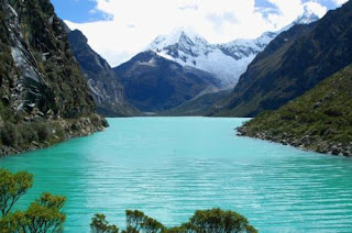 Laguna de Llanganuco