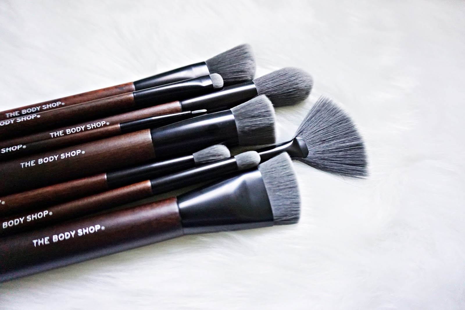 Makeup Tools The Body Shop 100 Vegan Brushes