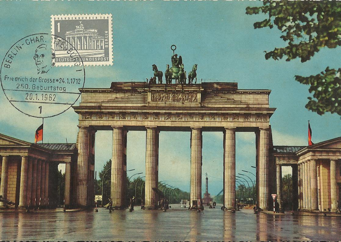 Collections of Dokka Srinivasu: Berlin Wall Picture Post Card