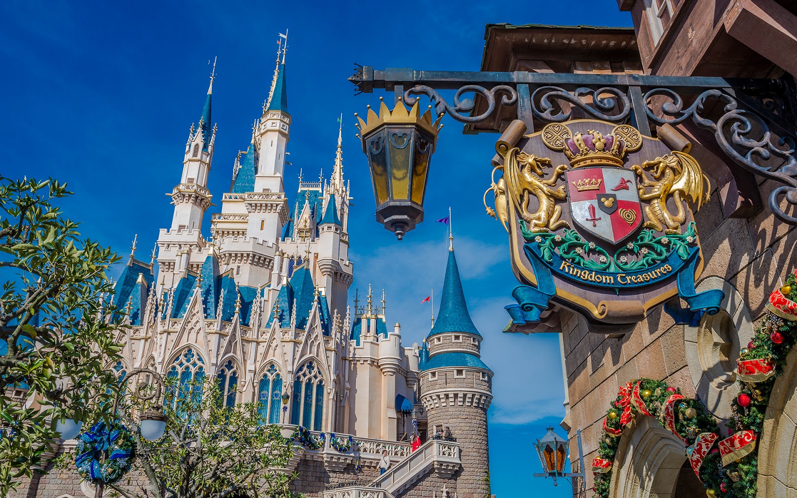 Christmas Kingdom Treasures