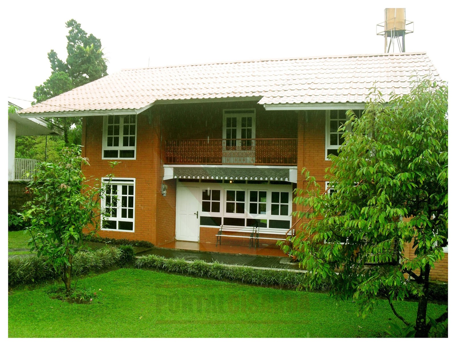 Mei 2016 infovillacisarua