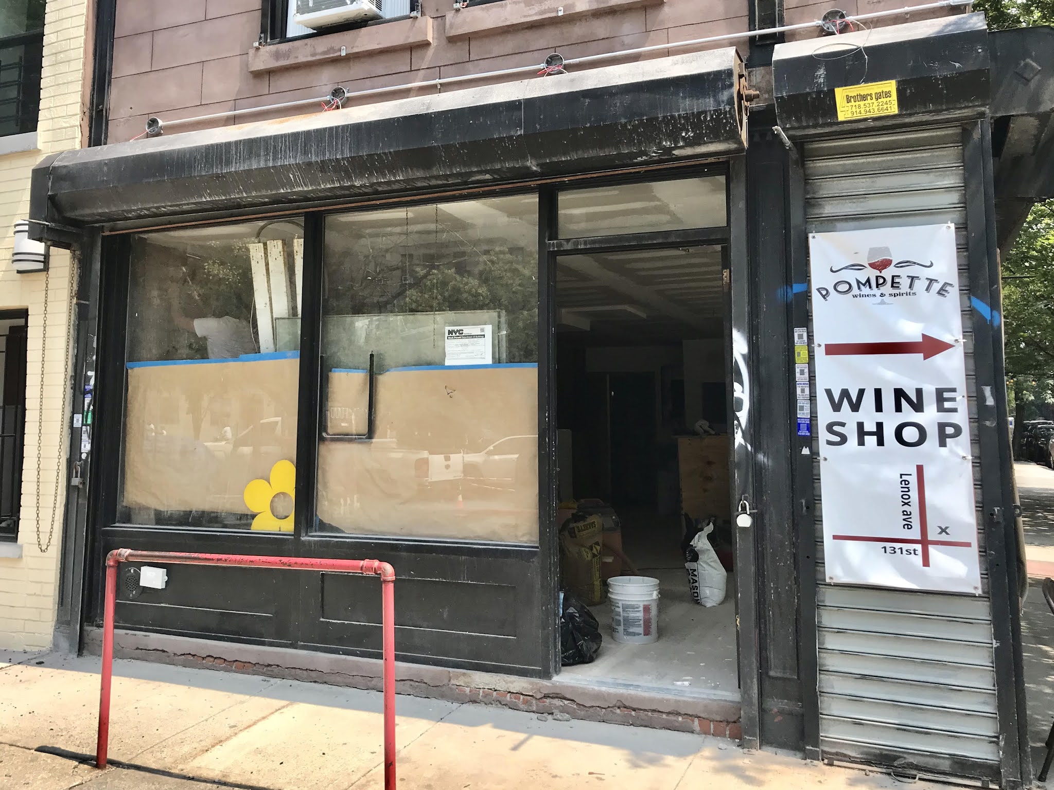 H A R L E M + B E S P O K E CONSTRUCTION WINE BAR AT 131ST AND LENOX