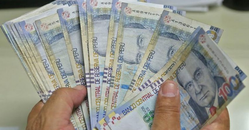 AFP: Afiliados podrían retirar un máximo de S/ 12.900 de los fondos de pensiones, según norma aprobado por el Congreso AFP: Afiliados podrían retirar un máximo de S/ 12.900 de los fondos de pensiones, según norma aprobado por el Congreso