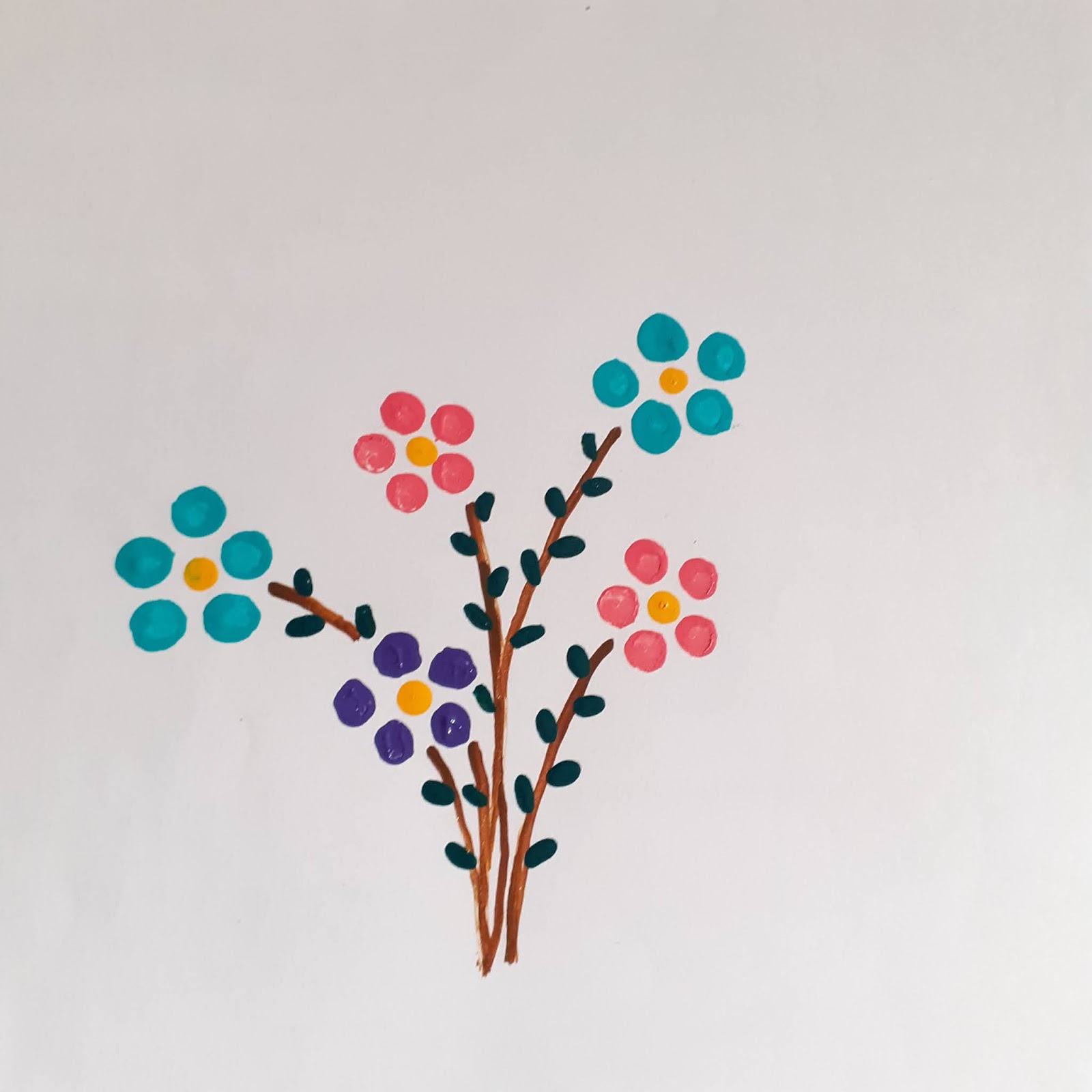 Easy Crafts Explore your creativity Painting with earbuds