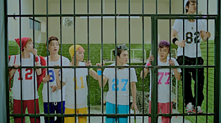 TEEN TOP Miss Right colorful prison outfits