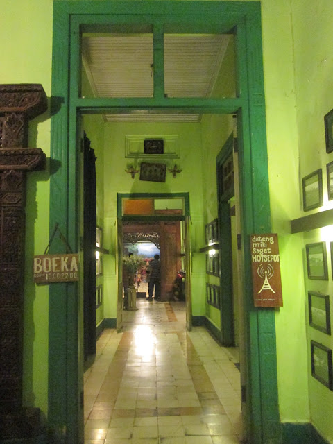 Inggil Museum Resto di Malang