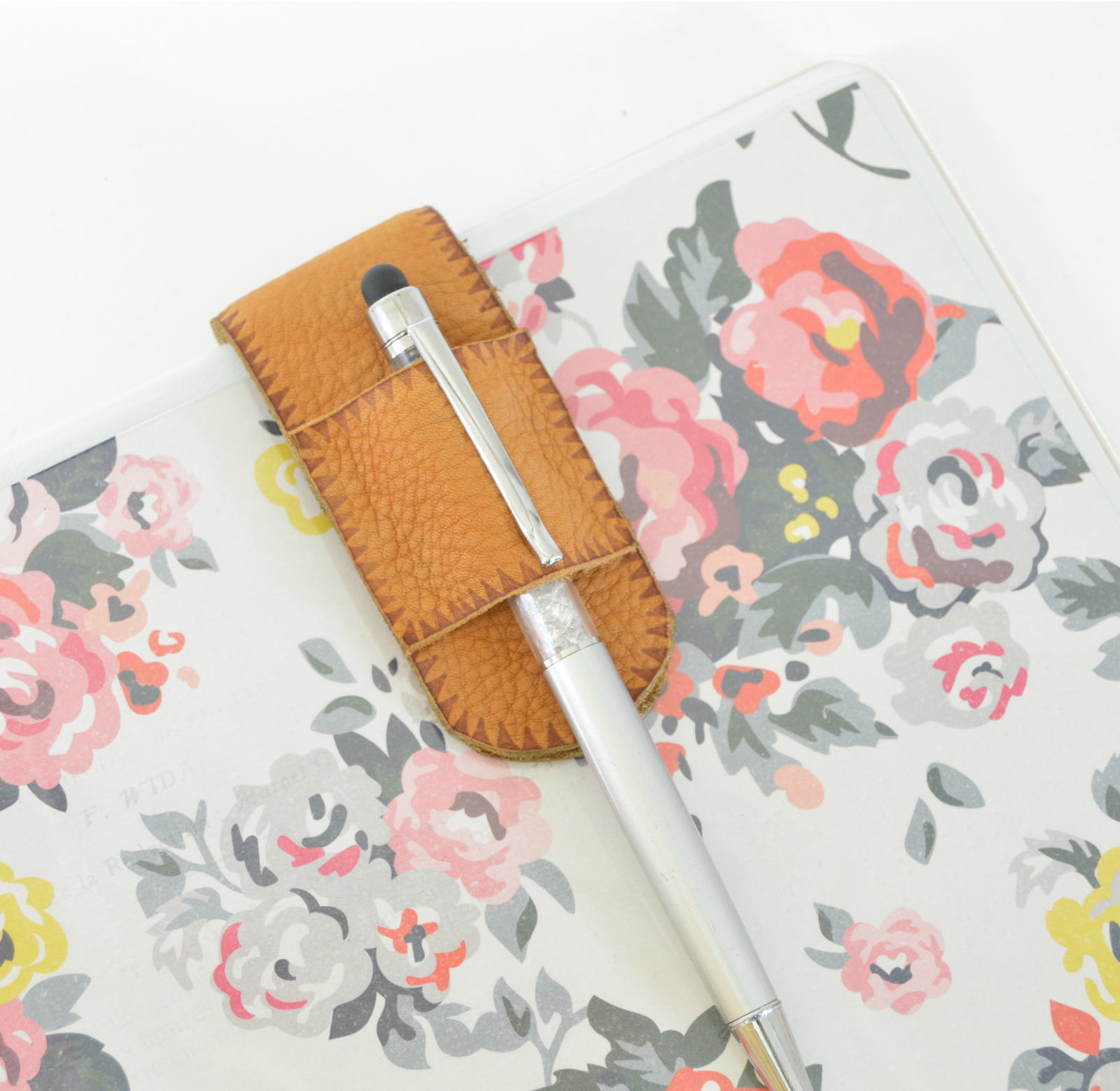 How to Make a Planner Pen Holder