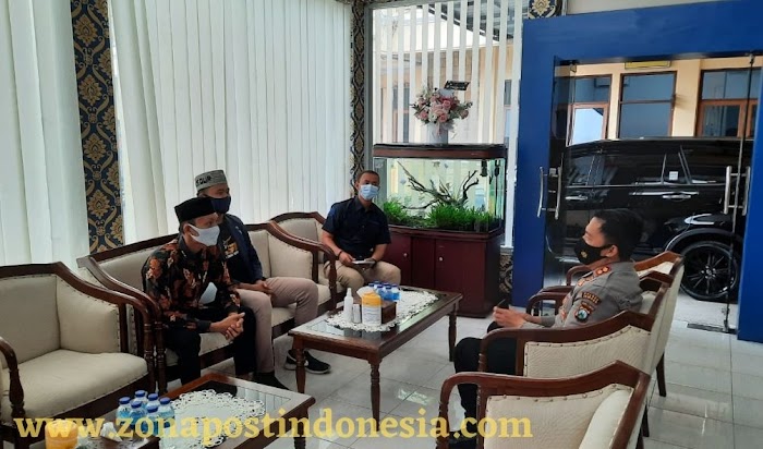 Silahturahmi Pengurus BEM Pesantren Dengan Kapolres Jember