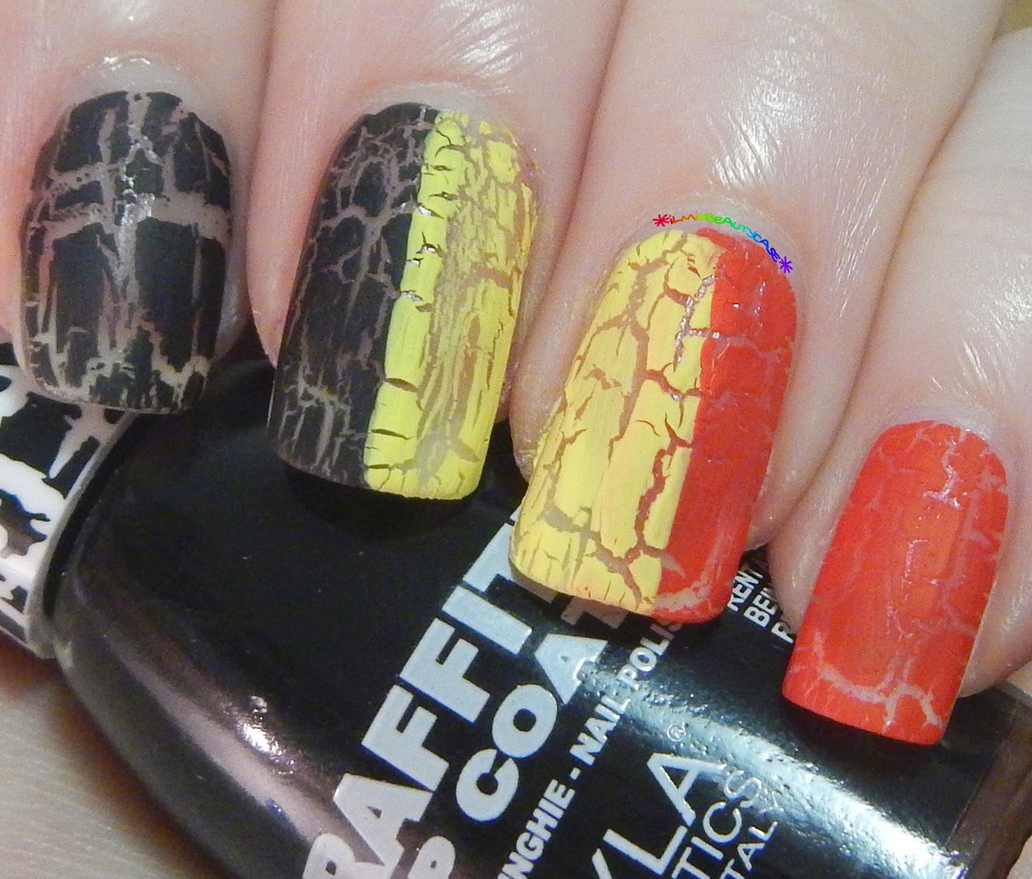 Il Mio Beauty Case EuRoPe Belgium Layla Graffiti Top Coat in Black