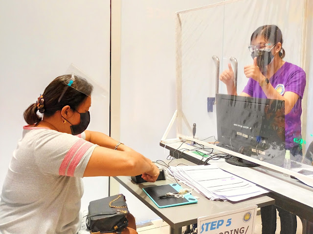 PHOTO%2B02 SMMR COMELEC