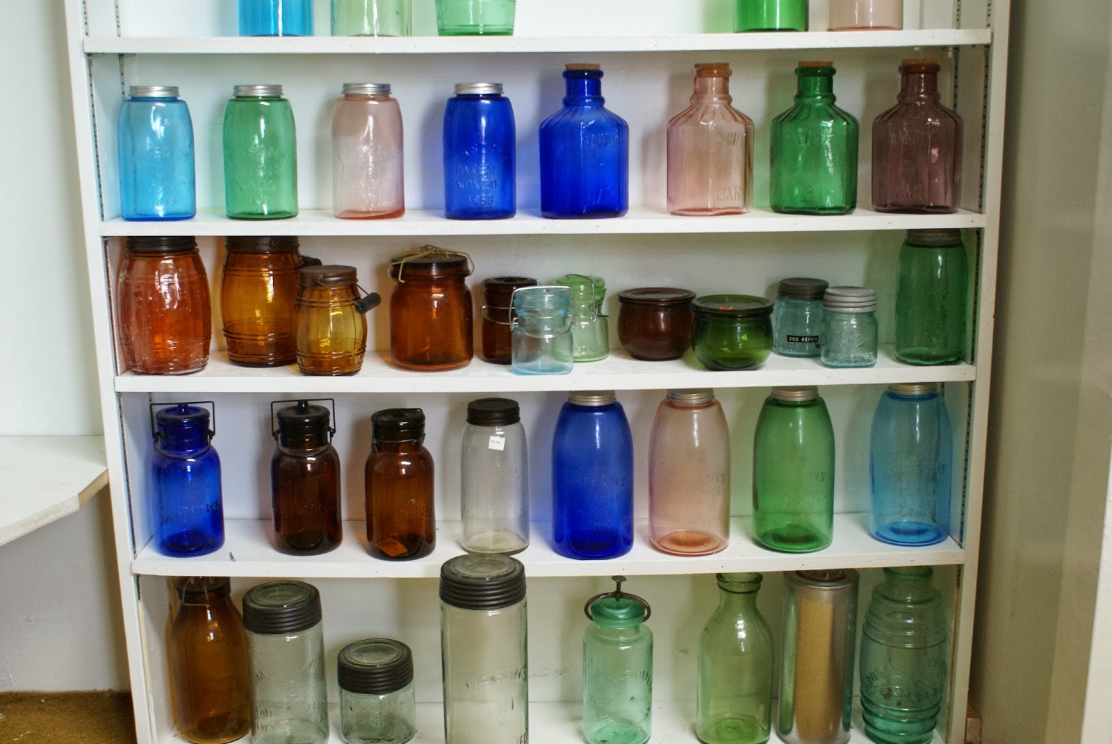 Thoughts on Jars, Antiques, and Other Collectibles by Larry