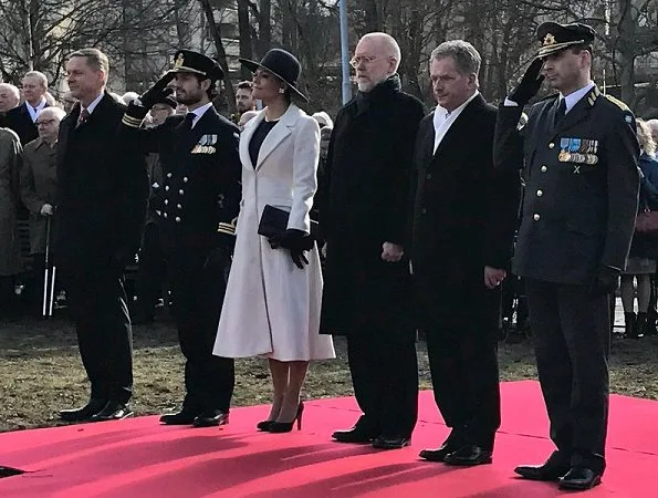 Crown Princess Victoria and Prince Carl Philip met with the President of Finland at the Finnish Embassy in Stockholm.