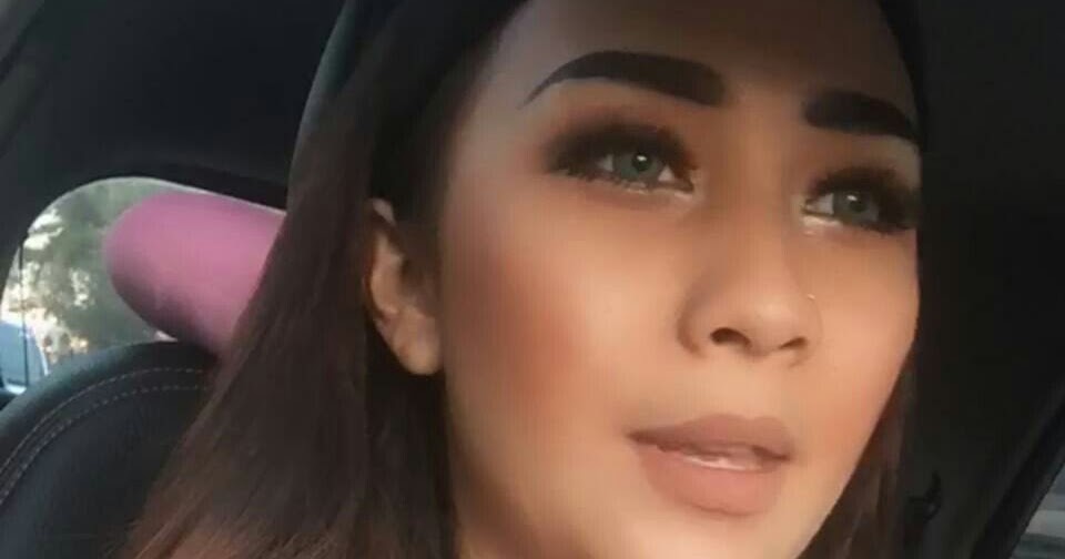 Selepgram Pamer Toket Gede - Film Bopek, Cerita Mesum, Cerita Dewasa