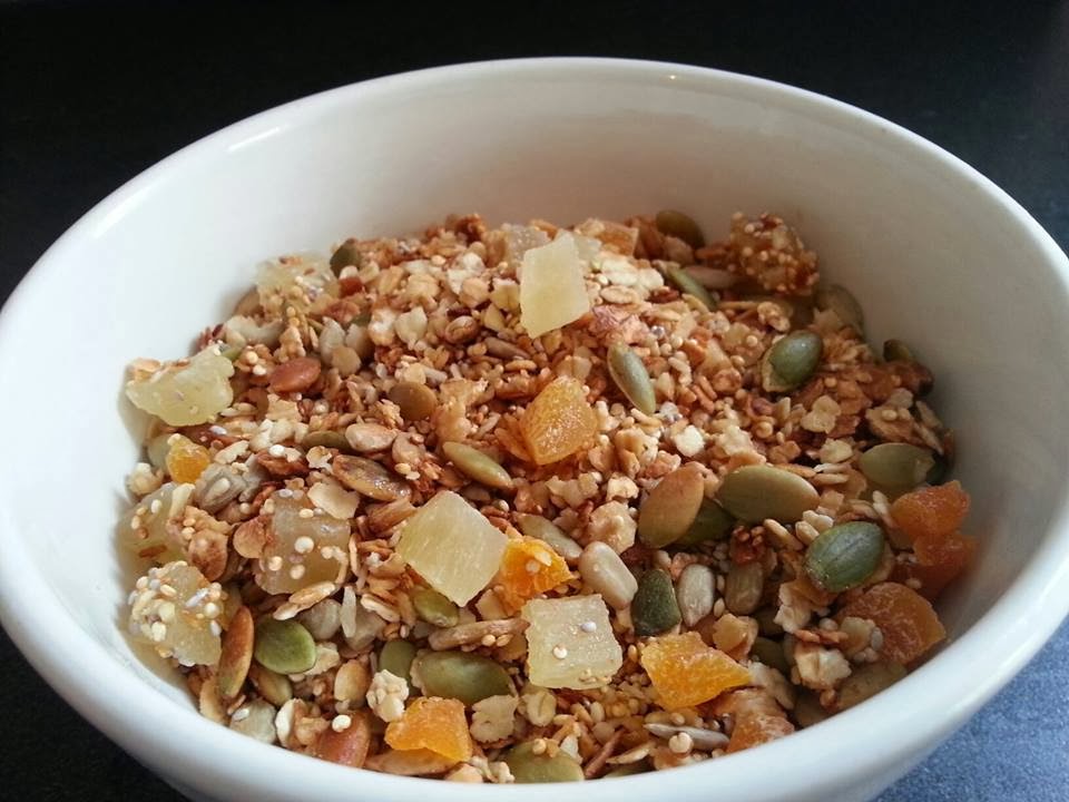 PicNic: Quinoa and Chia Granola (Muesli)