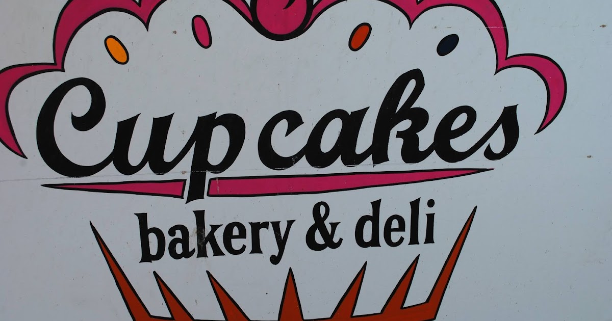 Fizzy Party Cupcake Review Cupcake's Bakery and Deli