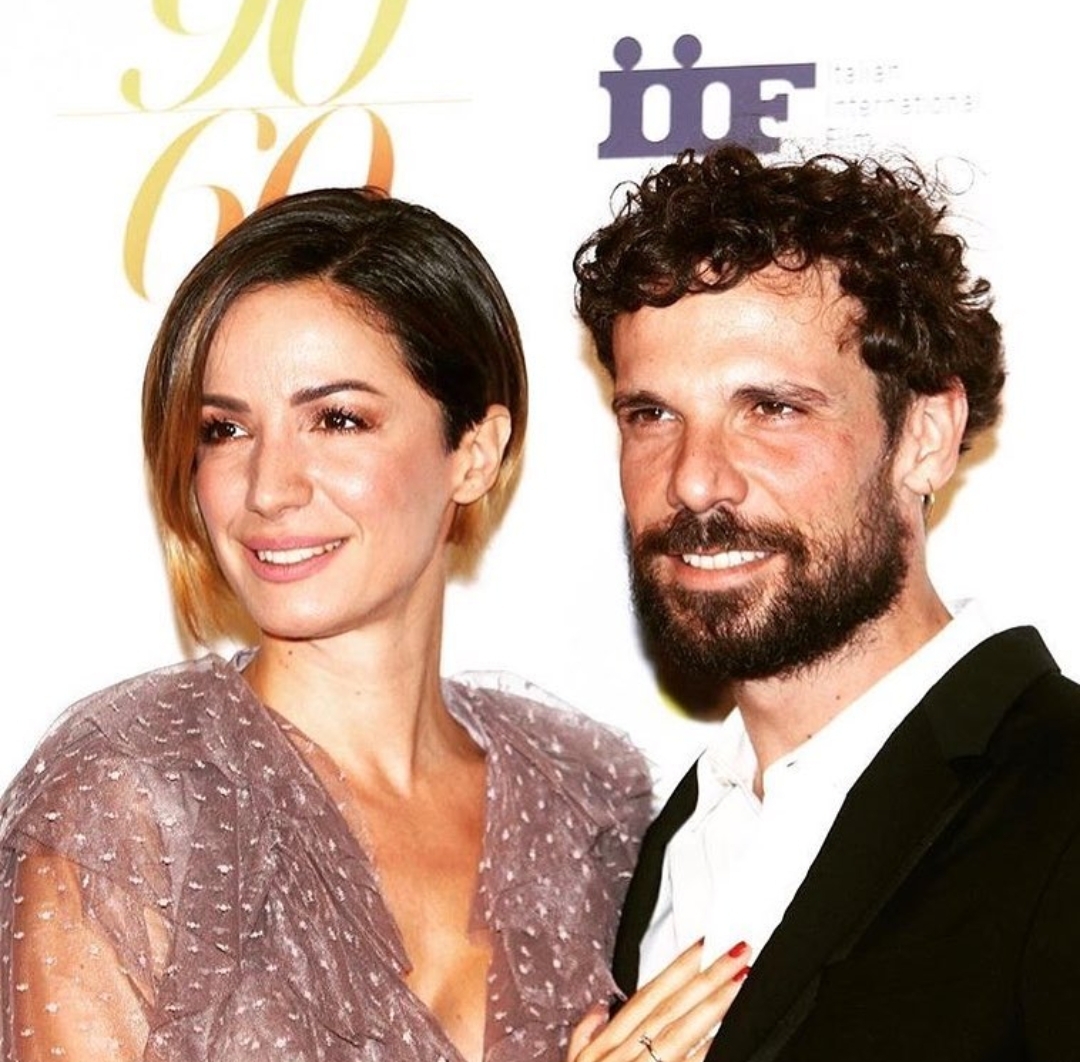 Andrea Delogu e Francesco Montanari, una coppia fuori dalle righe Italian Celebrity Fashion Andrea Delogu e Francesco Montanari, una coppia fuori dalle righe Italian Celebrity Fashion