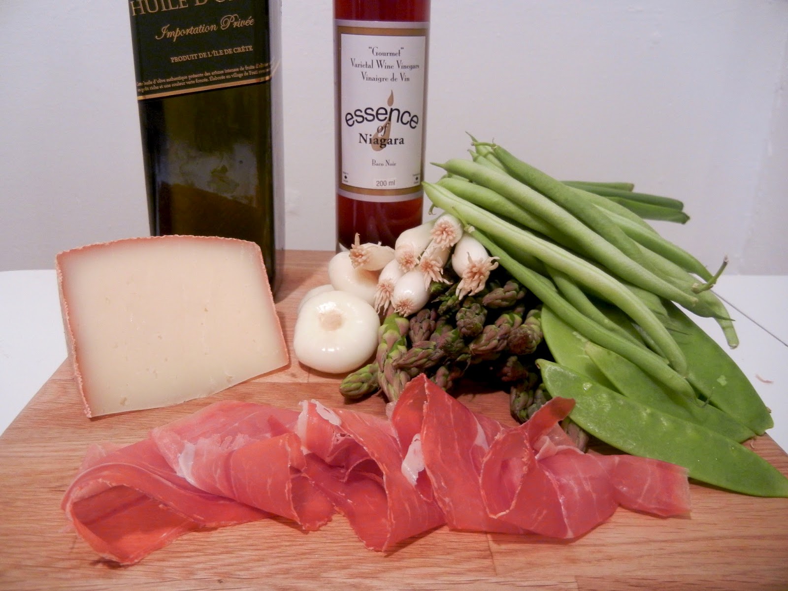 prosciutto and cheese salad