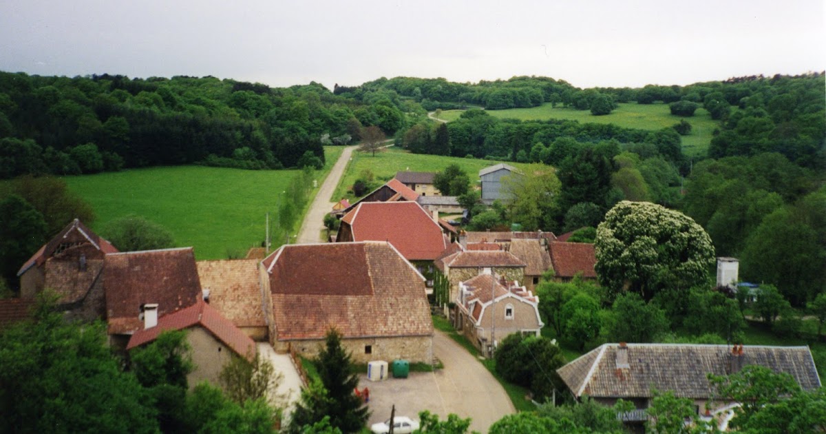 Voillans, village du Doubs, site officiel Voillans en 2000 Première photo