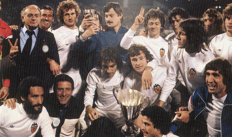 кубок кубков 1979 года. спартак цска 1979. марио кемпес 1976 валенси. "ноттингем форест" англия 1979 / 1980. матч 1980.