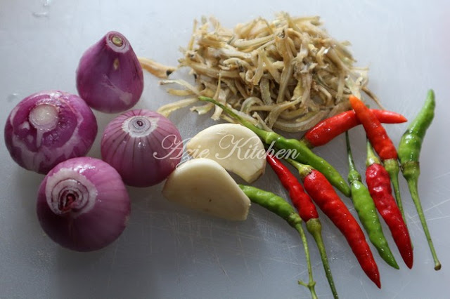 Jantung Pisang Goreng Cili Padi  Yang Sedap