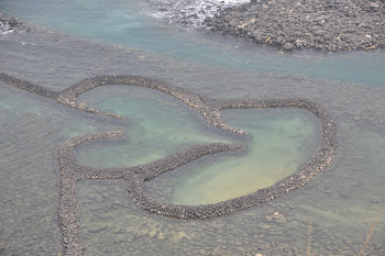 Penghu Island - Two Hearts