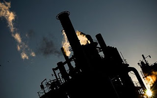 Η κρίση στη Συρία εκτοξεύει την τιμή του πετρελαίου
