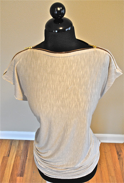 Trash To Couture: My Zipper Tee DIY tutorial...Tshirt Recycle