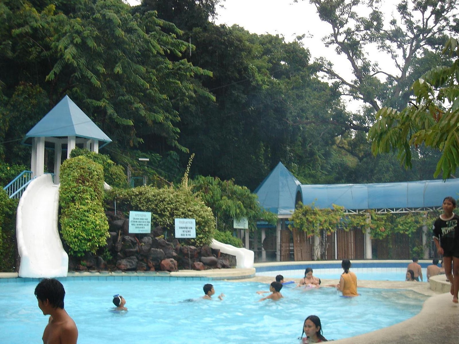 Splash Mountain Resort, Laguna Our World in Words