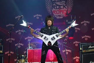 Gitaris Tercepat Dunia 2015