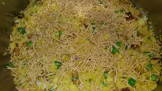 http://www.indian-recipes-4you.com/2017/11/poha-recipe-in-hindi.html