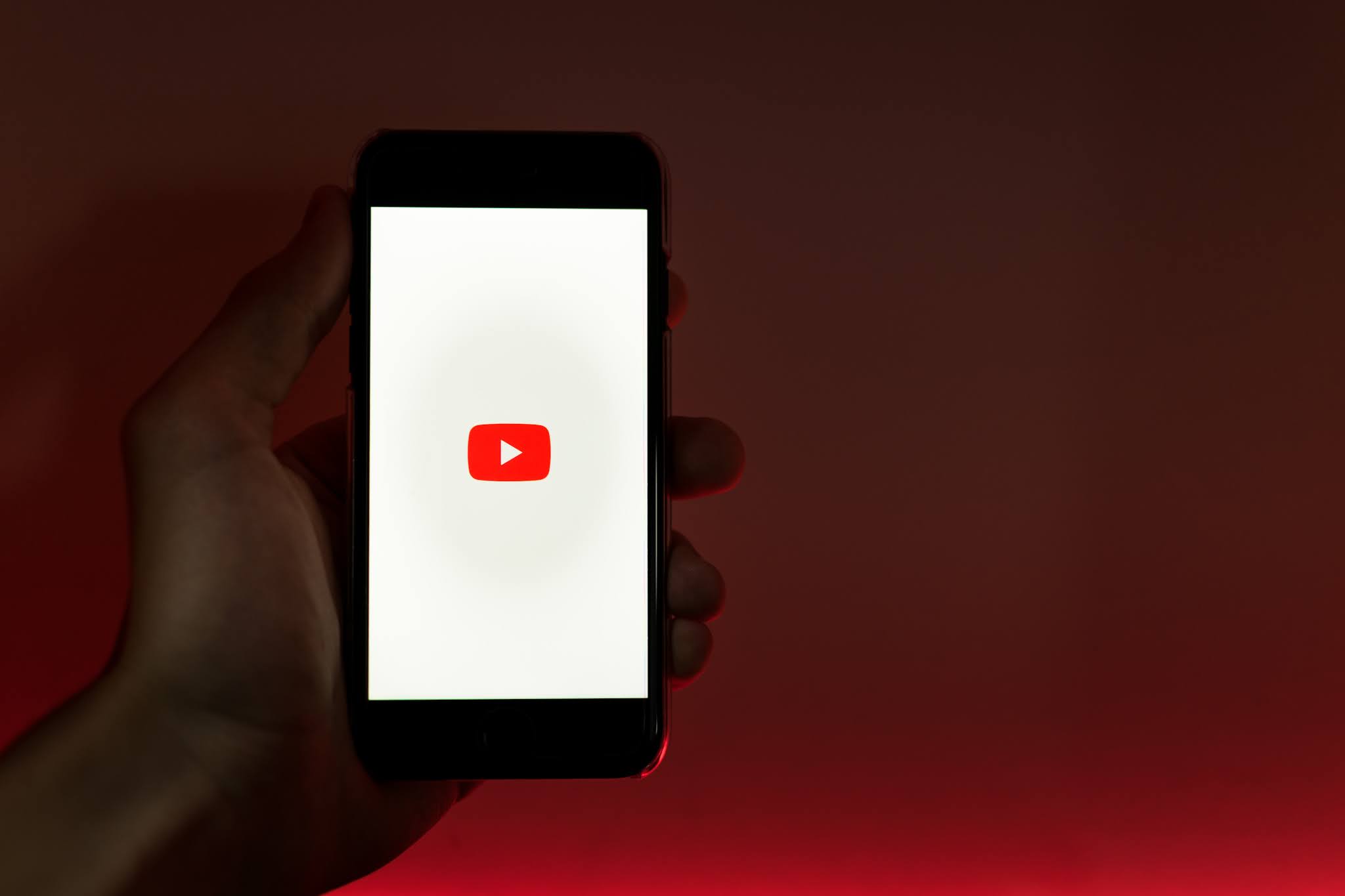 kaip užsidirbti pinigų „YouTube“ už peržiūrą