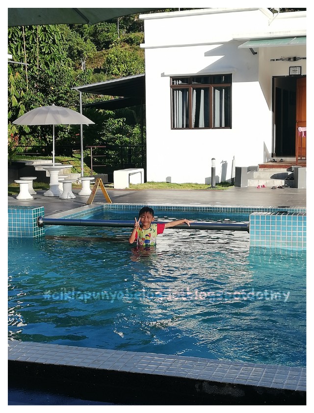 Hayati kehijauan alam di DEDAUN LANGAT RESORT, Hulu Langat. Hayati kehijauan alam di DEDAUN LANGAT RESORT, Hulu Langat.