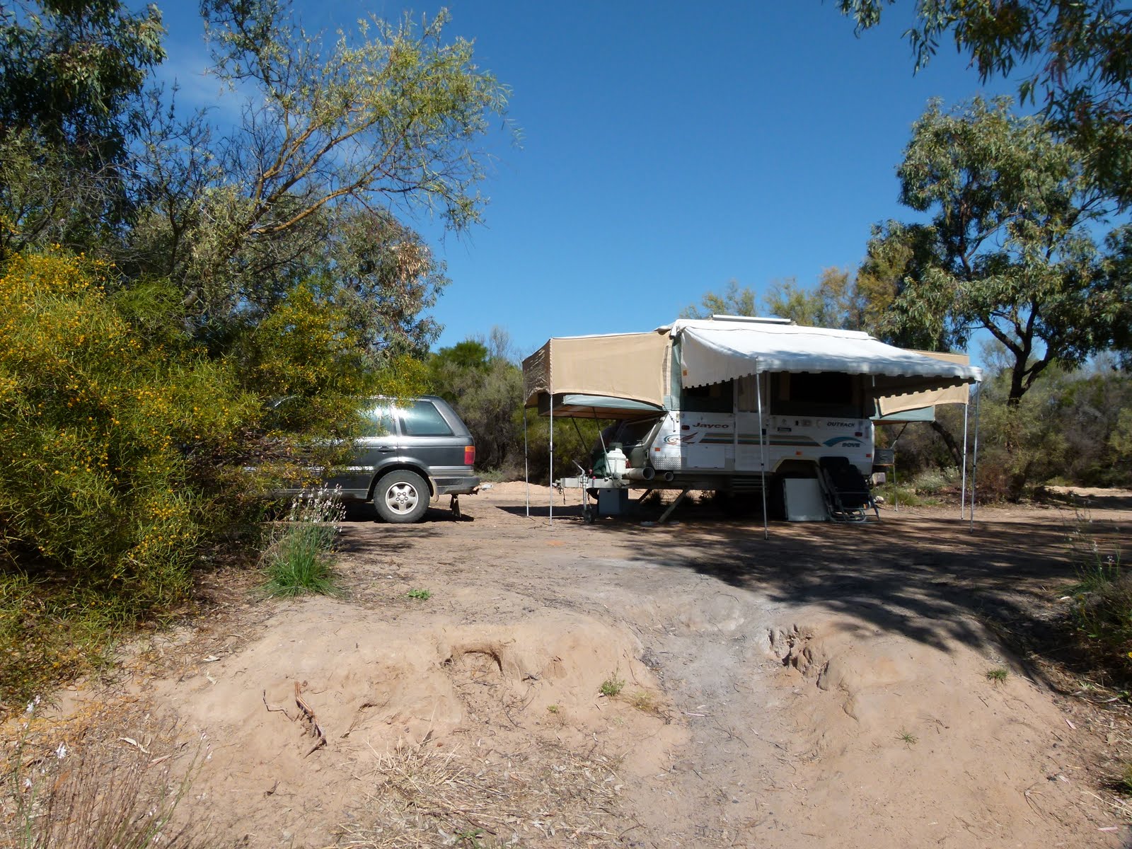 Turners' Travels Menindee Lakes Yabbie Heaven