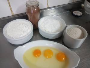 Preparación Paso a Paso Alfajores de Maizena ingredientes Receta Alfajor de maizena
