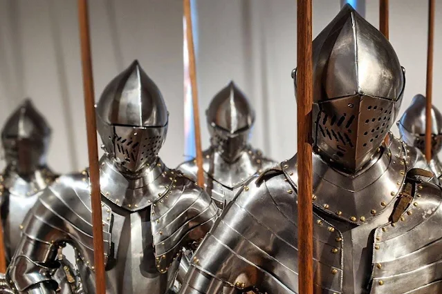 What to do in Innsbruck for Christmas: Suits of armor at Schloss Ambras