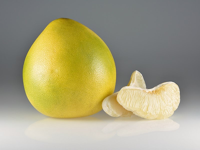 WHAT DOES POMELO TASTE LIKE? The Garden of Eaden