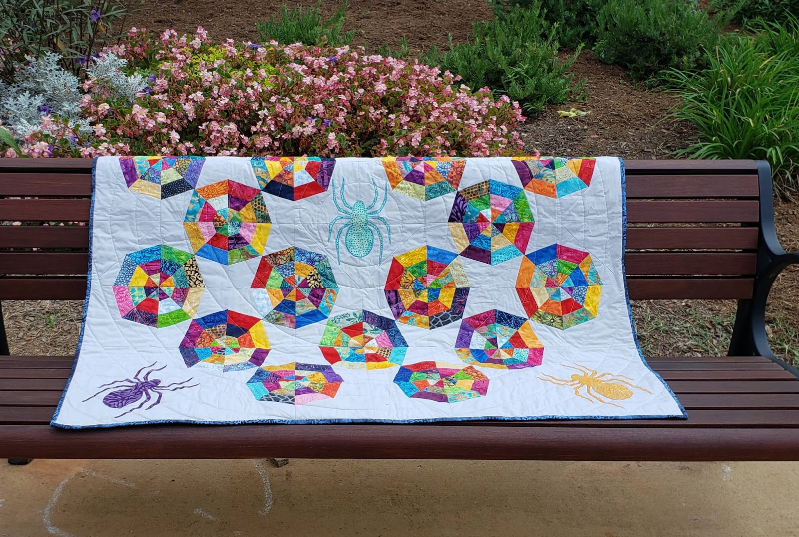 The Darling Dogwood Scraptastic Spider Quilt Child's Play