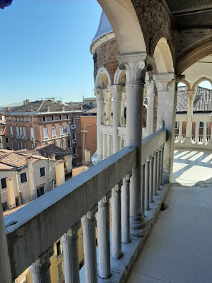 Scala Contarini del Bovolo