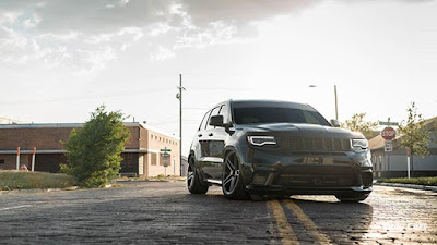 Jeep Grand Cherokee SRT8 Rebaixada