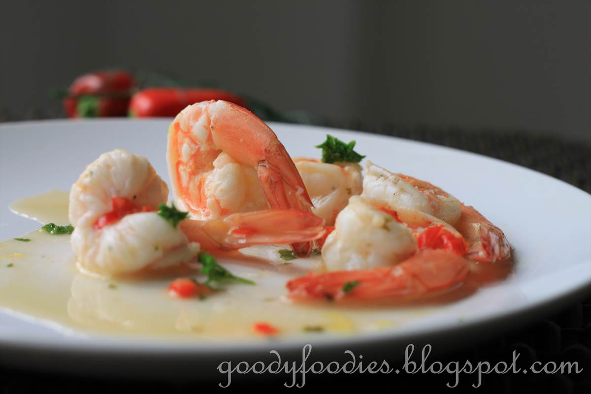 GoodyFoodies Recipe Grilled king prawn with olive oil, lemon juice