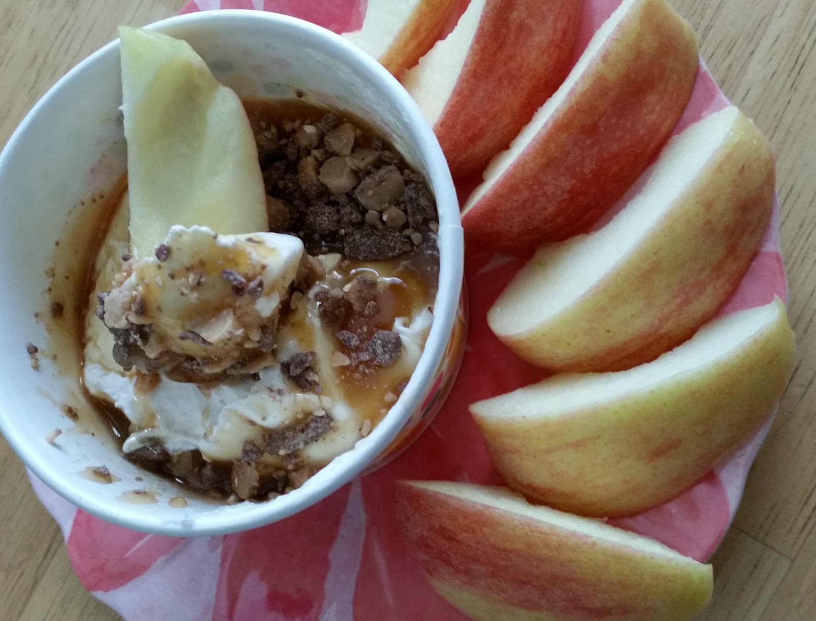 The Better Baker Easy Toffee Caramel Apple Dip {New Recipe} 5 Ingredients!