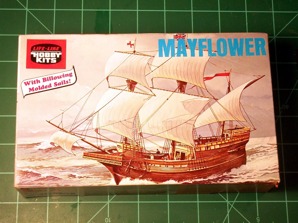 Robert's Old Ships: The Muddled Heritage of the Pyro/Life-Like 